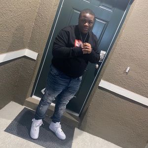 Meet your Posher, Darrius